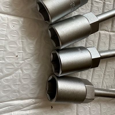 Zastosowalna dysza z węglanu cementu dla wiercenia w polach naftowych