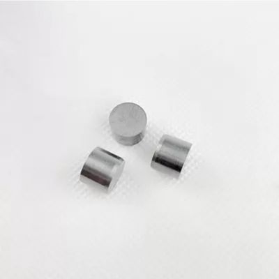 Custom Cemented Tungsten Carbide Alloy Cylindrical Top Chamfered Cylindrical Buttons Teeth for the Oil and Gas Industry YG8
